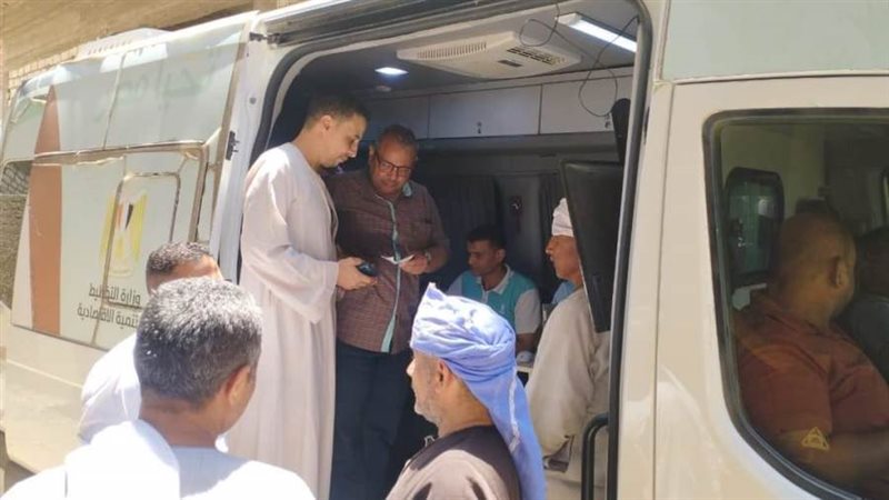 إقبال المواطنين على