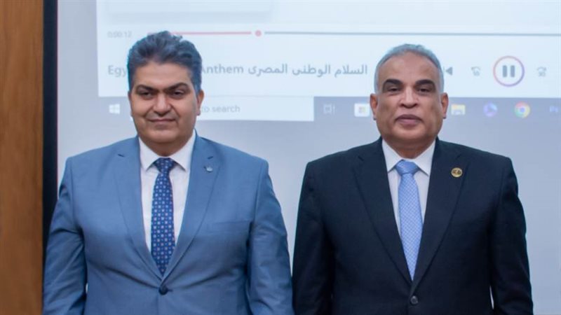 رئيس جامعة طنطا وعميد