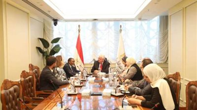 وزير التعليم العالي يبحث تعزيز التعاون العلمي مع رئيس شبكة الأكاديميات الإفريقية