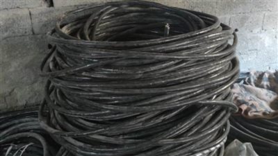 أمن القاهرة يضبط مصنعي منتجات لحوم وكابلات كهربائية ومخزن تجميع مواد بترولية