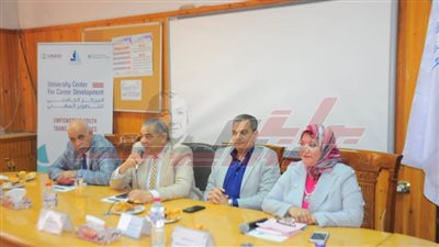 مائدة نقاش مستديرة لأصحاب الشركات المعنية بالاستزراع السمكي بكفر الشيخ