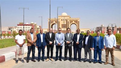 رئيس جامعة الوادي يستقبل لجنة من الأعلى للجامعات ووفد «القياس والتقويم»