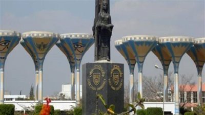 ثلاثة برامج حديثة تقدمها كلية الحاسبات والمعلومات جامعة قناة السويس لطلابها الجدد 