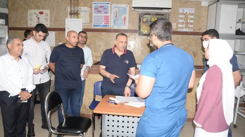 جانب من جولة المحافظ