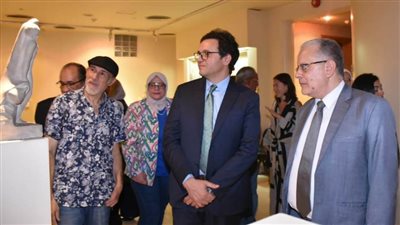 وزير الثقافة يتفقد متحف محمود مختار.. ويوجه بعمل مستنسخات لأهم أعماله وتسويقها 