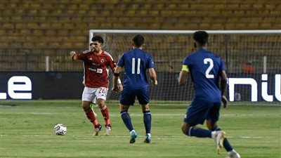 الشوط الأول| الأهلي يتعادل إيجابيًا أمام إنبي بالدوري الممتاز