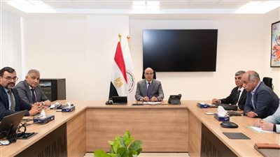 سويلم يتابع إجراءات الإدارة الرشيدة للمياه الجوفية في مصر