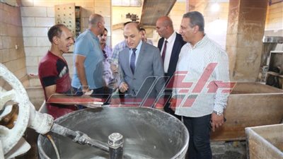 محافظ كفر الشيخ يقود حملة على المخابز