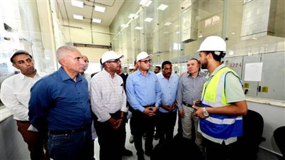 الشربيني: جارٍ تنفيذ 27 مشروعًا لمياه الشرب والصرف الصحى بتكلفة8.1 مليار جنيه لمطروح