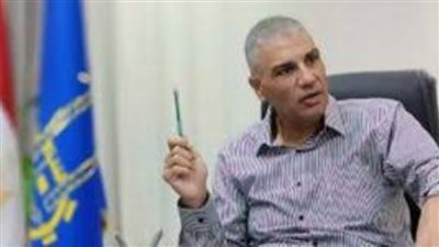 محافظ أسوان ينيب رئيس مركز إدفو لافتتاح مسجد الصالحين 