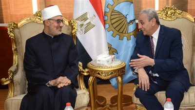  بالصور.. محافظ الغربية يناقش مع مفتي الجمهورية سبل التعاون المشترك