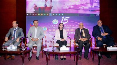 محافظ البحيرة تشارك بفعاليات المؤتمر الخامس عشر لطب الأطفال