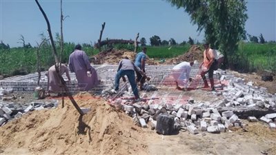 كفر الشيخ تزيل 5 حالات تعد على أملاك الدولة والأراضي الزراعية بالحامول