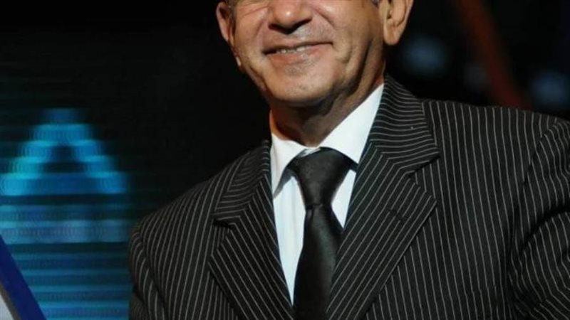 الفنان لطفي لبيب