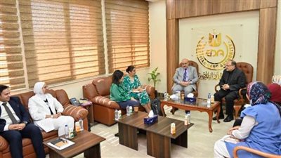 رئيس هيئة الدواء يناقش ترشيد  استخدام المضادات الحيوية مع الصحة العالمية