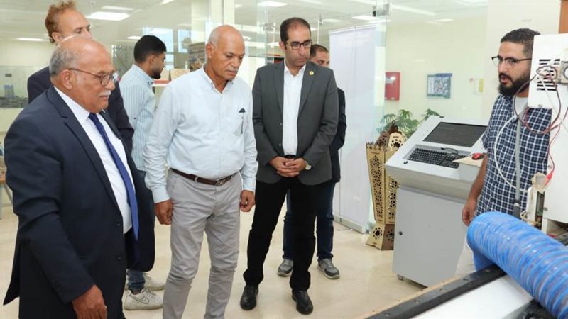 سعودي يرأس وفد نقابة