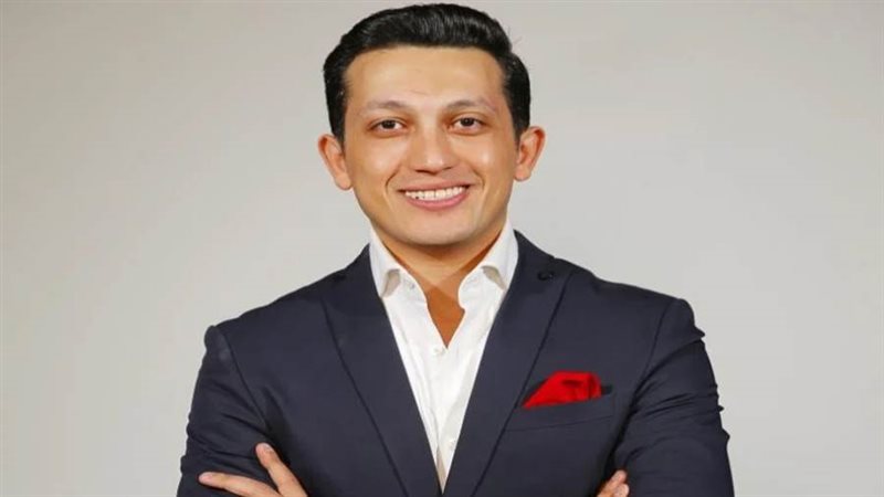 الإعلامي أمير هشام