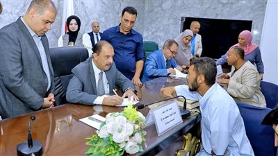 198 مواطنًا يعرضون مطالبهم وشكواهم خلال اللقاء الجماهيري بسوهاج 