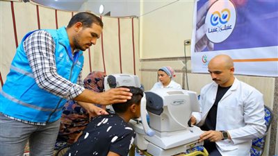 صناع الخير وهيئة قناة السويس يجريان 50 عملية  جراحة عيون للأسر الأولى بالرعاية