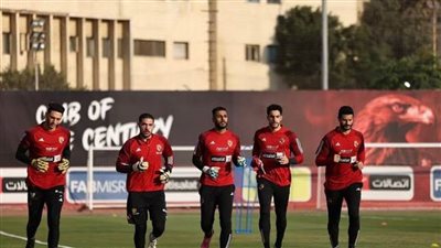 أعلن رغبته.. كواليس جلسة حارس الأهلي مع إدارة الزمالك