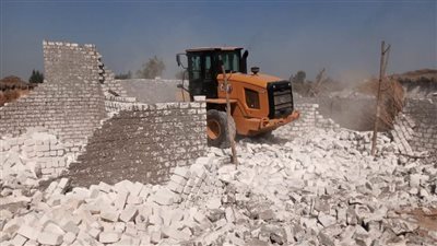 الأجهزة التنفيذية بالبحيرة تواصل جهودها للحفاظ على الرقعة الزراعية وأراضي الدولة