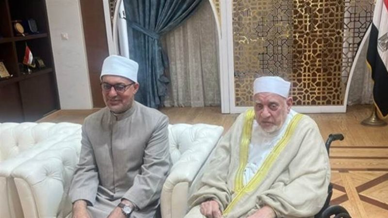 مفتي الجمهورية والدكتور