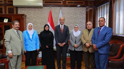 رئيس جامعة دمنهور يستقبل الملحق الثقافي لسفارة البحرين لبحث سبل التعاون بين الطرفين