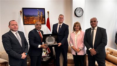 وزير البترول يلتقي وفد النقابة العامة للبترول بالعلمين