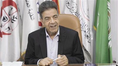 اتحاد المهن الطبية يختار نقيب البيطريين رئيسا لمجلس إدارة شركة الثروة الحيوانية