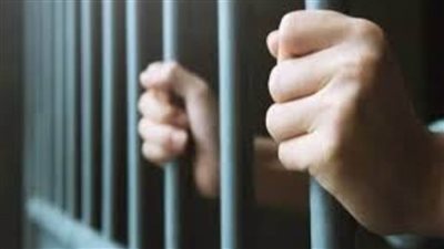 حبس المتهمين بإجبار شاب على توقيع إيصالات أمانة في بنها