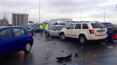 مصرع 4 أشخاص في حادث انقلاب سيارة بطريق العلاقي شرق أسوان