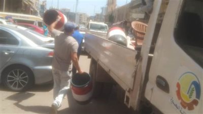 إزالة 882 حالة إشغال طريق ثابتة ومتحركة بنطاق 4 مراكز 