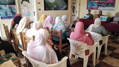 ندوات توعوية حول 