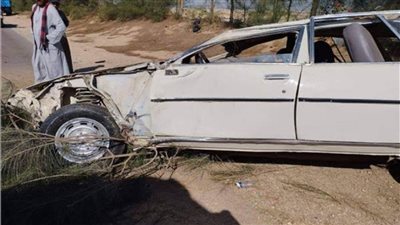  مصرع شاب وإصابة 5 آخرين في حادث انقلاب سيارة بيجو علي طريق بورسعيد دمياط