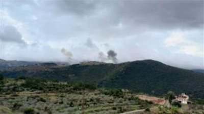 الجيش الإسرائيلي يقصف أطراف عيتا الشعب ليلا ويلقي بقنابل ضوئية فوق 