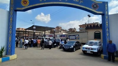 محافظ الدقهلية يتابع تشغيل موقف سيارات دكرنس الحضاري الجديد 