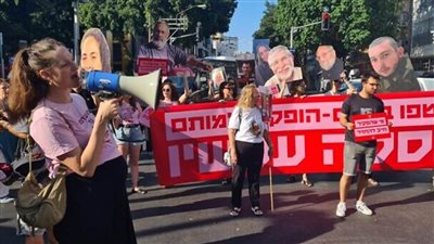 عائلات الأسرى بغزة لبايدن: نتنياهو يخدعكم ويفعل عكس ما يقول ويجب ألا تثقوا به