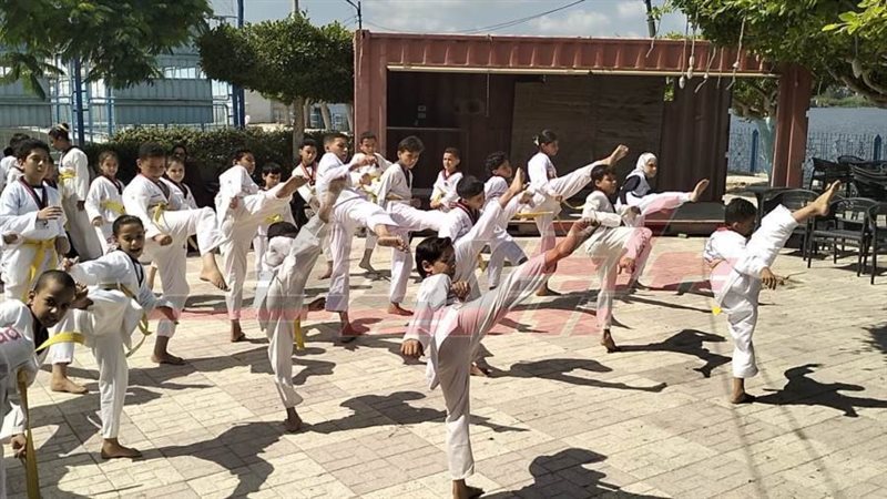 خلال الاختبارات