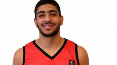إبراهيم هشام لاعب سلة الأهلي يخضع لجراحة في وجه القدم