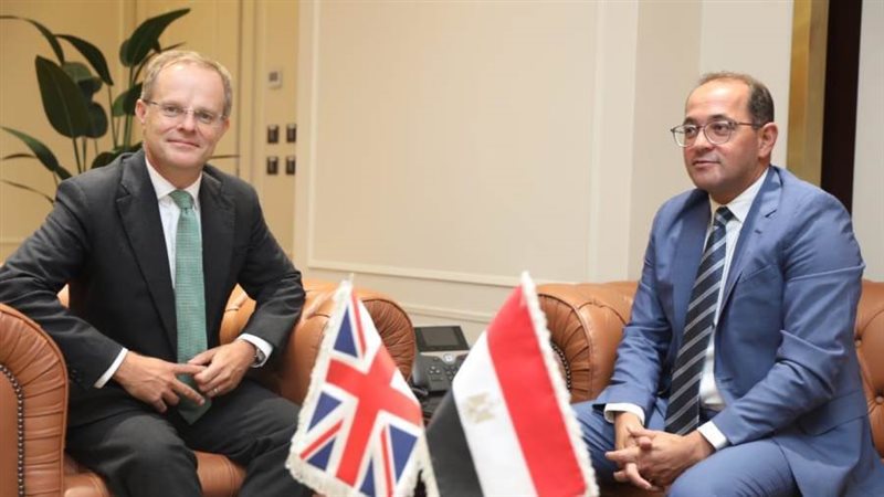 وزير المالية خلال