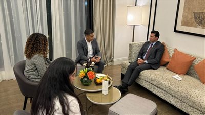 وزير الشباب يصل الأردن للمشاركة في المنتدى الدولي حول الشباب والسلام والأمن 