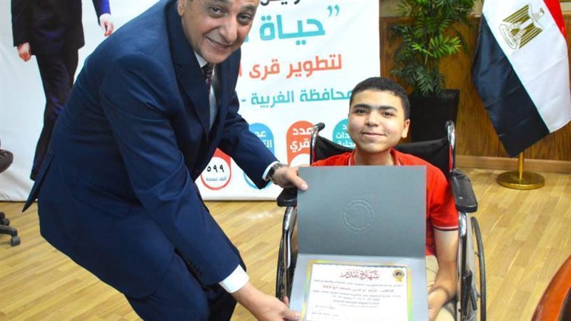 محافظ الغربية خلال