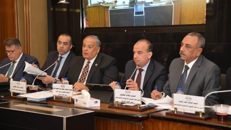 اجتماع اللجنة