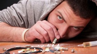 إغلاق 17 مركزاً مخالفاً لعلاج الإدمان بمحافظتي القاهرة والجيزة