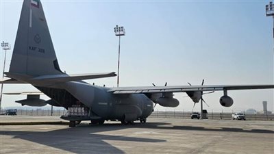 طائرة كويتية محملة بـ 33 طنا من المساعدات الغذائية تتوجه إلى السودان