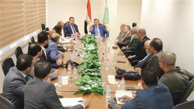 وزير الزراعة يبحث مع أعضاء الغرفة التجارية الألمانية التعاون في القطاع الزراعي