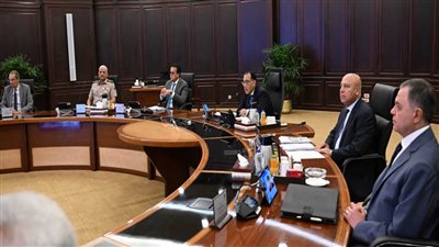 رئيس الوزراء يترأس الاجتماع الأسبوعي للحكومة بمقرها بمدينة العلمين الجديدة