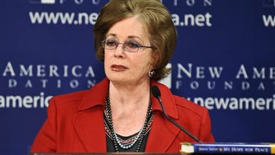 جيهان السادات.. 91 عامًا على ميلاد سيدة من زمن الهوانم 