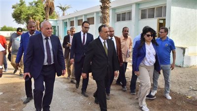  محافظ أسيوط ورئيس تنمية الصعيد يتفقدان محطات الثروة الحيوانية