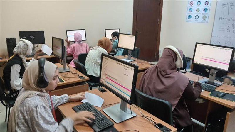 أطفال الدوير ينتظرون